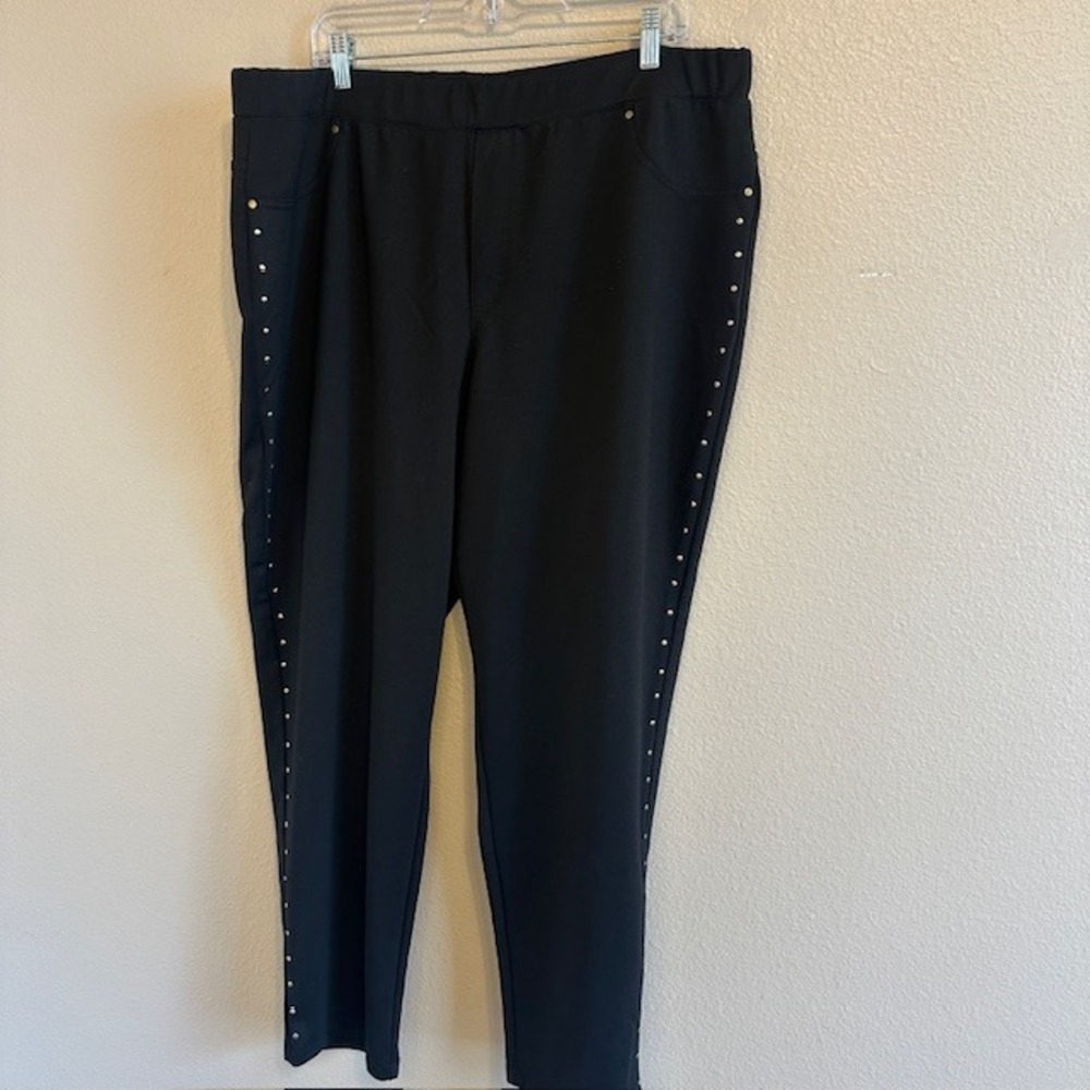 Ruby Rd Women's‎ Black Pull On Embellished Legging Ankle Pants 2X - Picture 3 of 9